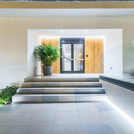 فندق La Vega De Ciudad Jardin *